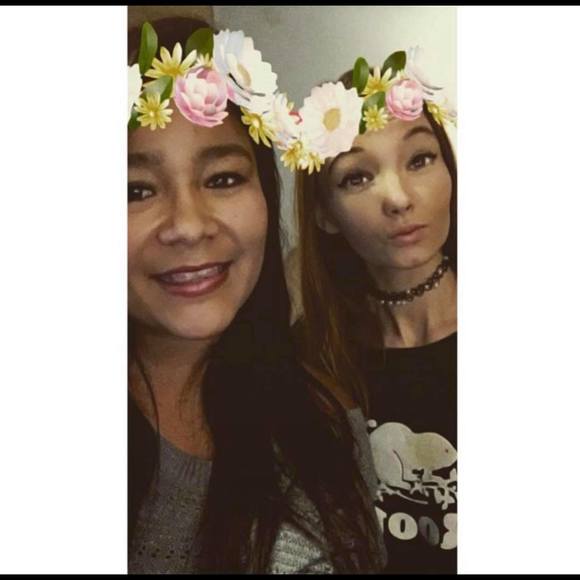 Meet your Posher, Taash - Picture 1 of 1